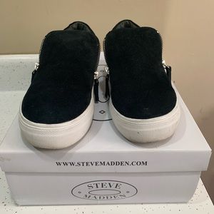 Steve Madden faux suede black slip ons